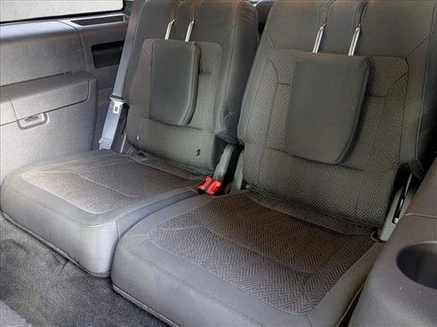 Used 2018 Ford Flex SEL image 19