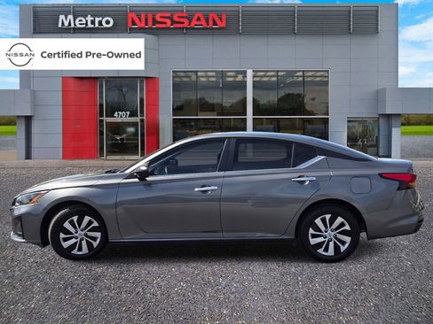 Certified 2025 Nissan Altima 2.5 S image 3