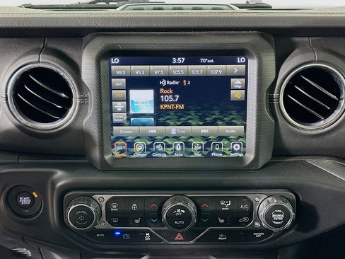 Used 2023 Jeep Wrangler Sahara w/ Cold Weather Group image 19