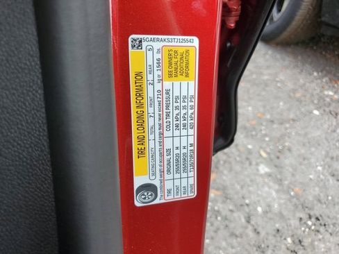 New 2026 Buick Enclave Preferred image 32