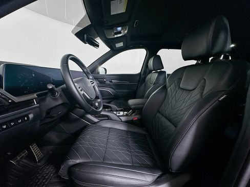 Used 2025 Kia Telluride SX X-Line AWD/4WD image 13