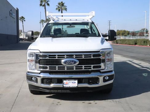 Used 2024 Ford F350 XL w/ XL Chrome Package image 3
