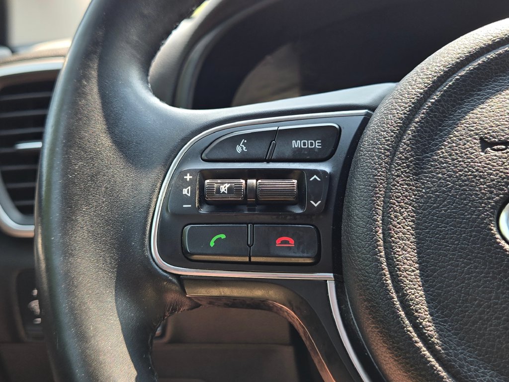 Used 2017 Kia Sportage EX w/ EX Technology Package FWD image 35