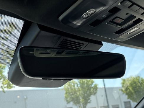 Used 2025 Toyota Camry XSE image 27