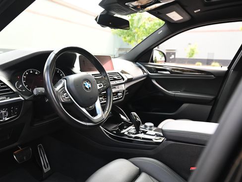 Used 2019 BMW X4 xDrive30i w/ M Sport Package 2 image 11