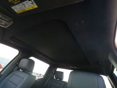 Used 2025 Toyota Tundra Limited image 15