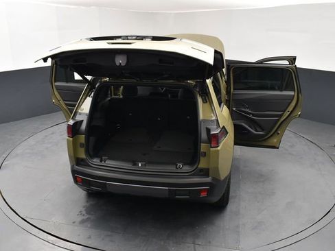 New 2026 Jeep Cherokee Overland w/ Trailer Tow Group AWD/4WD image 29