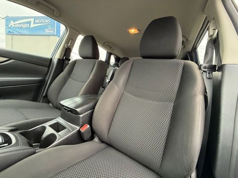 Used 2022 Nissan Rogue Sport S AWD/4WD image 13