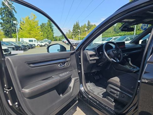 Certified 2025 Honda CR-V Sport image 23