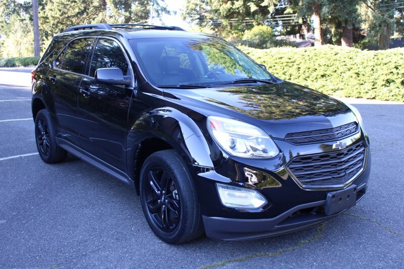 Used 2017 Chevrolet Equinox LT w/ Midnight Edition AWD/4WD image 2