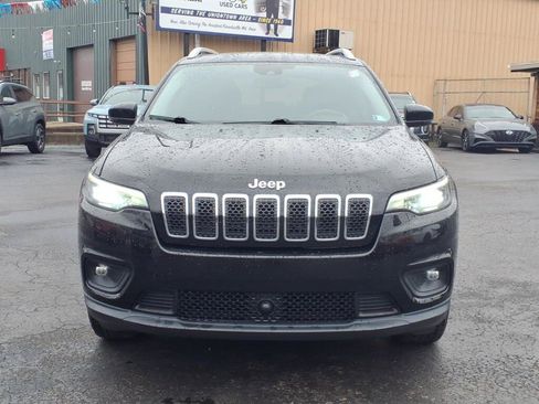Used 2021 Jeep Cherokee Latitude Lux w/ Comfort/Convenience Group AWD/4WD image 2