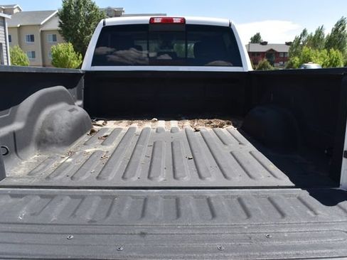 Used 2017 RAM 2500 SLT AWD/4WD image 8