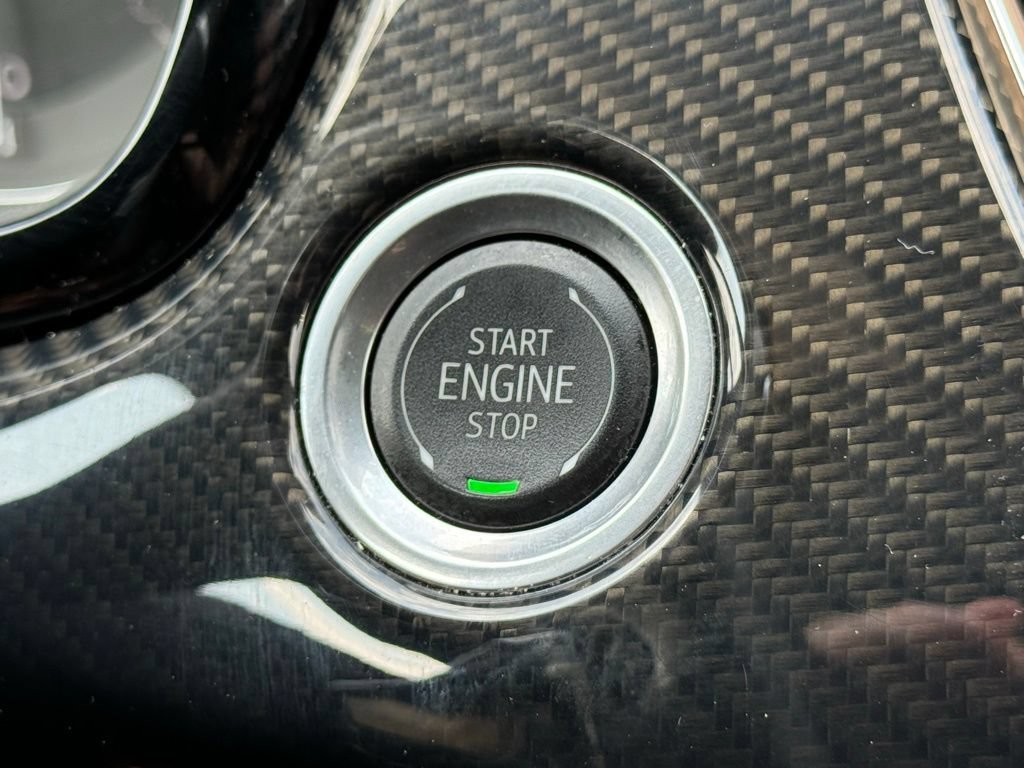Certified 2024 Cadillac XT6 Sport w/ Technology Package AWD/4WD image 24