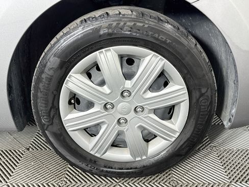 Used 2021 Kia Rio S FWD image 29