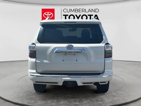 Used 2021 Toyota 4Runner Limited AWD/4WD image 4