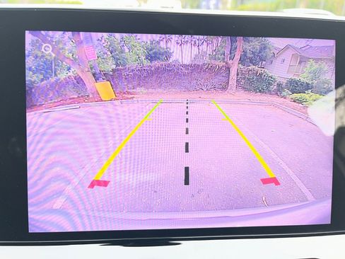 Used 2025 Jeep Compass Limited image 24