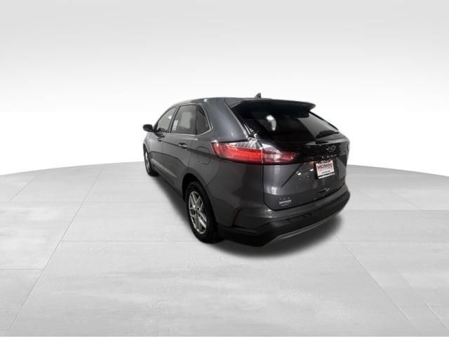 Used 2024 Ford Edge SEL AWD/4WD image 11