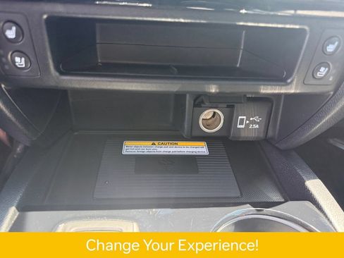 Used 2023 Honda Passport Elite image 11