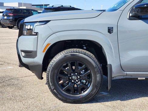 New 2026 Nissan Frontier SV w/ Tow Package image 6