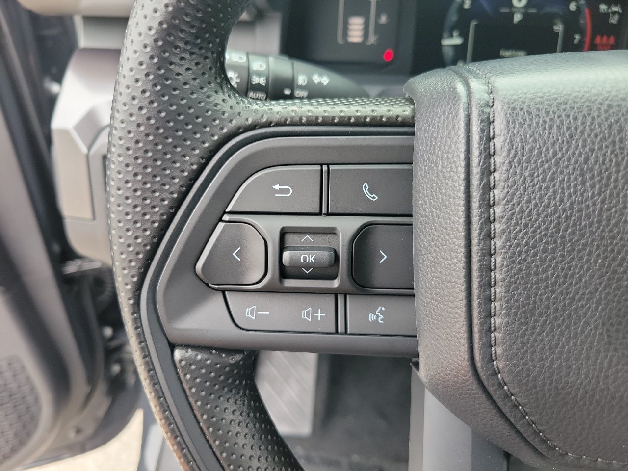 Used 2026 Toyota Tacoma SR5 RWD image 18