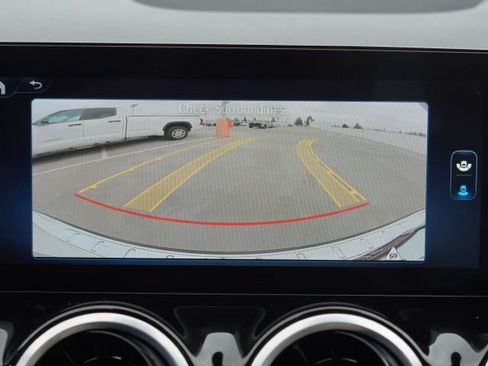 Used 2025 Mercedes-Benz GLA 250 4MATIC image 23