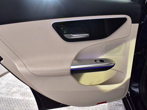 Certified 2022 Mercedes-Benz C 300 4MATIC Sedan image 28