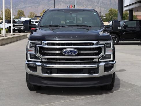 Used 2022 Ford F350 Lariat w/ Lariat Ultimate Package AWD/4WD image 9