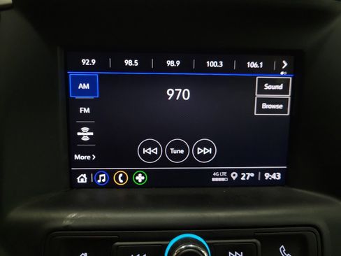 Used 2024 GMC Terrain SLE image 25