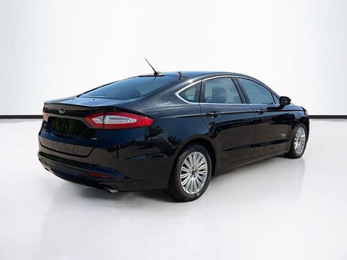 Used 2016 Ford Fusion Energi SE FWD image 5