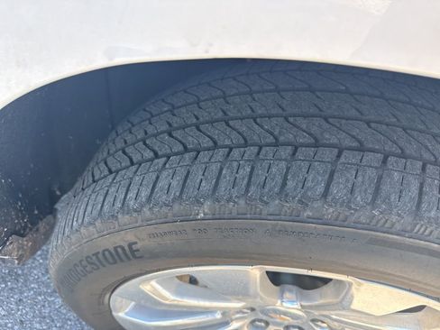 Used 2023 Chevrolet Tahoe Premier image 6