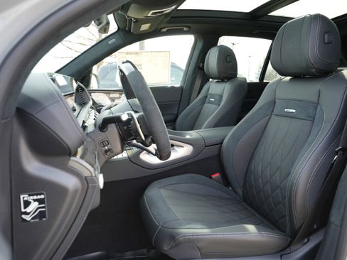 New 2026 Mercedes-Benz GLE 63 AMG S image 43
