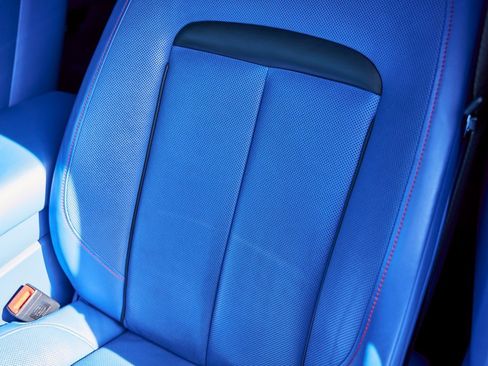 Used 2021 Rolls-Royce Cullinan Black Badge image 53