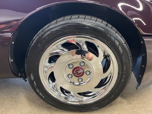 Used 1993 Chevrolet Corvette Coupe RWD image 35