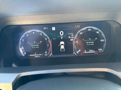 Used 2025 Toyota Tacoma TRD Off-Road image 37