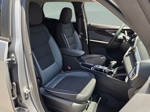 New 2026 Chevrolet TrailBlazer LT w/ Midnight Edition FWD image 15