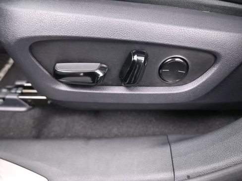 Used 2025 Lexus RX 500h F Sport w/ Convenience Package image 33