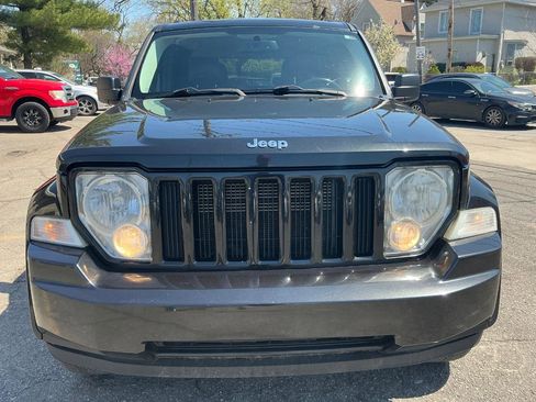 Used 2012 Jeep Liberty Sport AWD/4WD image 8
