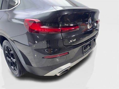 Used 2022 BMW X4 xDrive30i w/ Convenience Package image 19