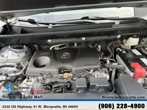 Used 2025 Toyota RAV4 XLE AWD/4WD image 13