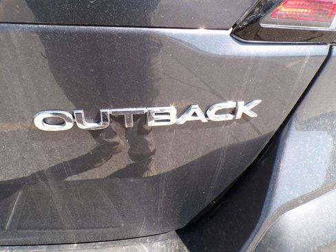 Used 2025 Subaru Outback Limited AWD/4WD image 17