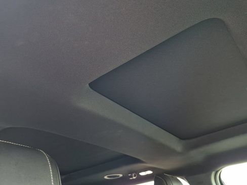 Used 2018 Ford Explorer Platinum AWD/4WD image 13