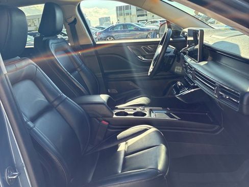 Used 2023 Lincoln Corsair Standard image 20