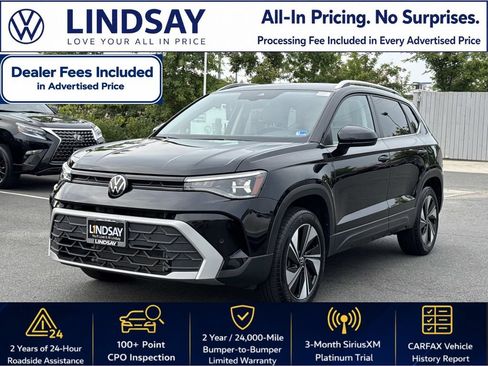 Used 2025 Volkswagen Taos SE w/ Panoramic Sunroof Package AWD/4WD image 6
