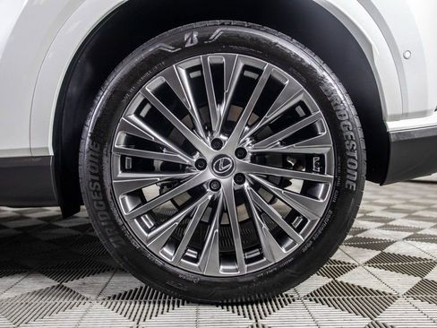 Used 2025 Lexus RX 450h AWD w/ Luxury Package image 45