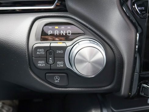 New 2026 RAM 1500 Laramie AWD/4WD image 22