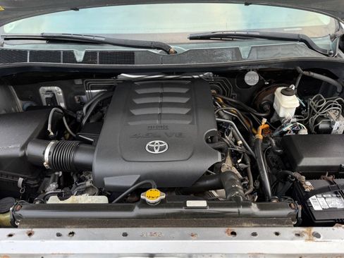 Used 2012 Toyota Tundra 2WD Double Cab image 21