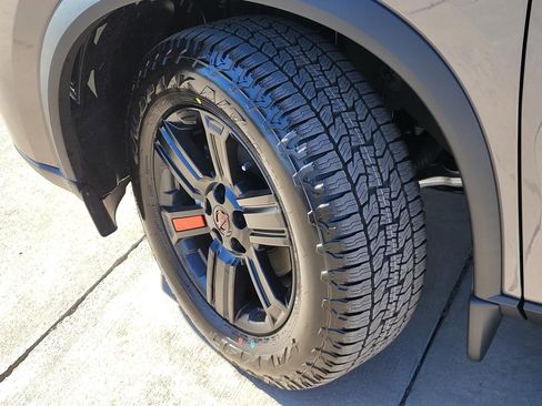 New 2026 Nissan Rogue SV AWD/4WD image 11