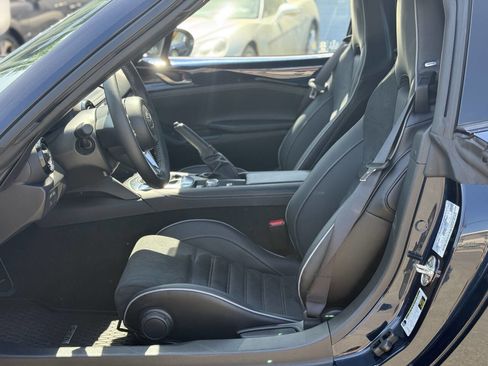 Used 2025 MAZDA MX-5 Miata RF Club w/ Weather Package image 12