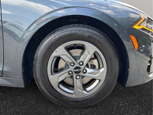 Used 2022 Kia K5 LXS FWD image 12