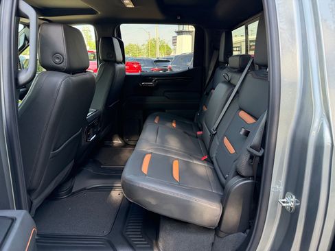 New 2026 GMC Sierra 1500 AT4 w/ AT4 Premium Package AWD/4WD image 24